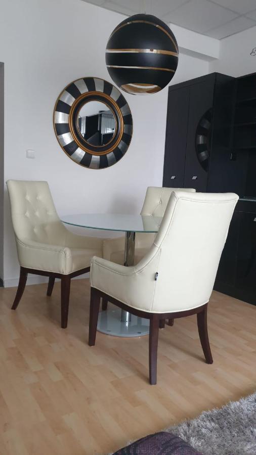 Kvetinovy Apartman A3B V Chomutove Екстер'єр фото